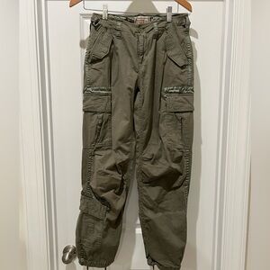 Abercrombie & Fitch cargo pants